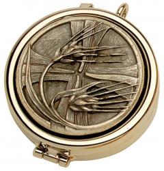  Pyx Nickel Plated with Emblem (7 Host Capacity) 